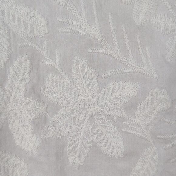 J. McLaughlin White Embroidered Floral Button Front Blouse 3/4 Length Sleeves - Picture 8 of 9